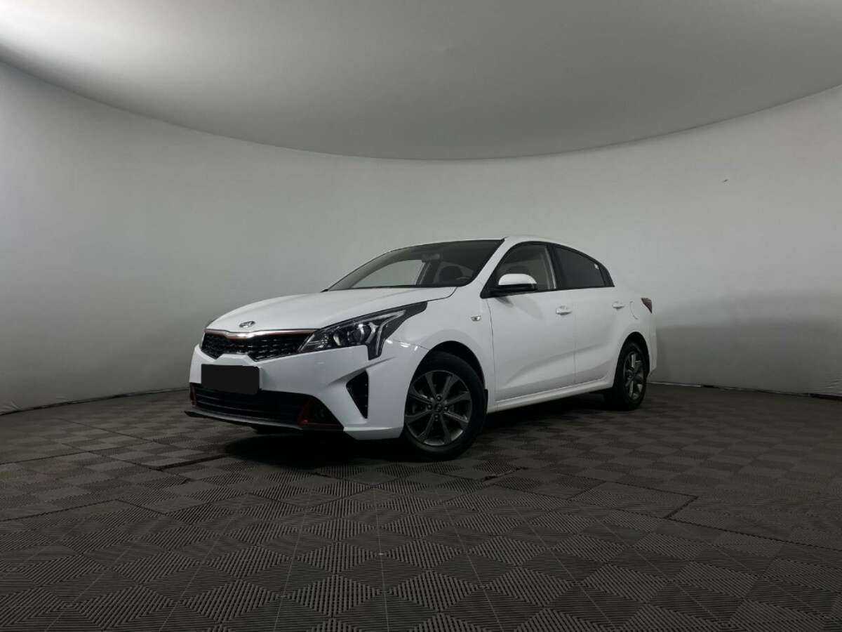 Kia Rio 2021 года с пробегом. Посмотреть фото