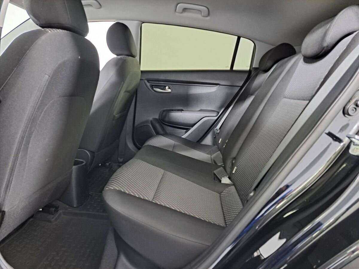 Kia Rio 2019 года с пробегом. Фото: #9