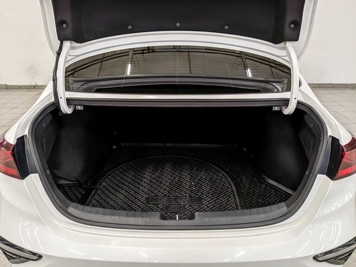 Kia Cerato 2019 года с пробегом. Фото: #9