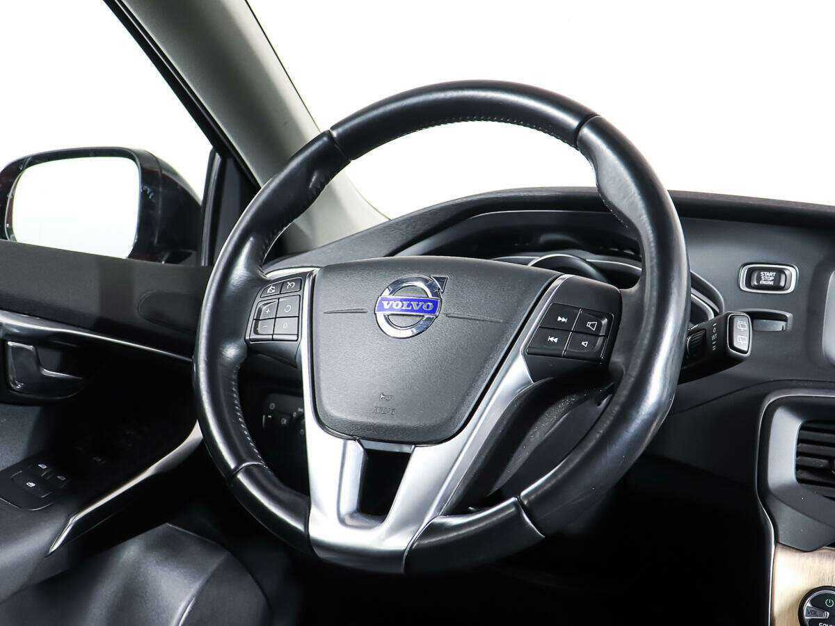Volvo V40 Cross Country 2013 года с пробегом. Фото: #14