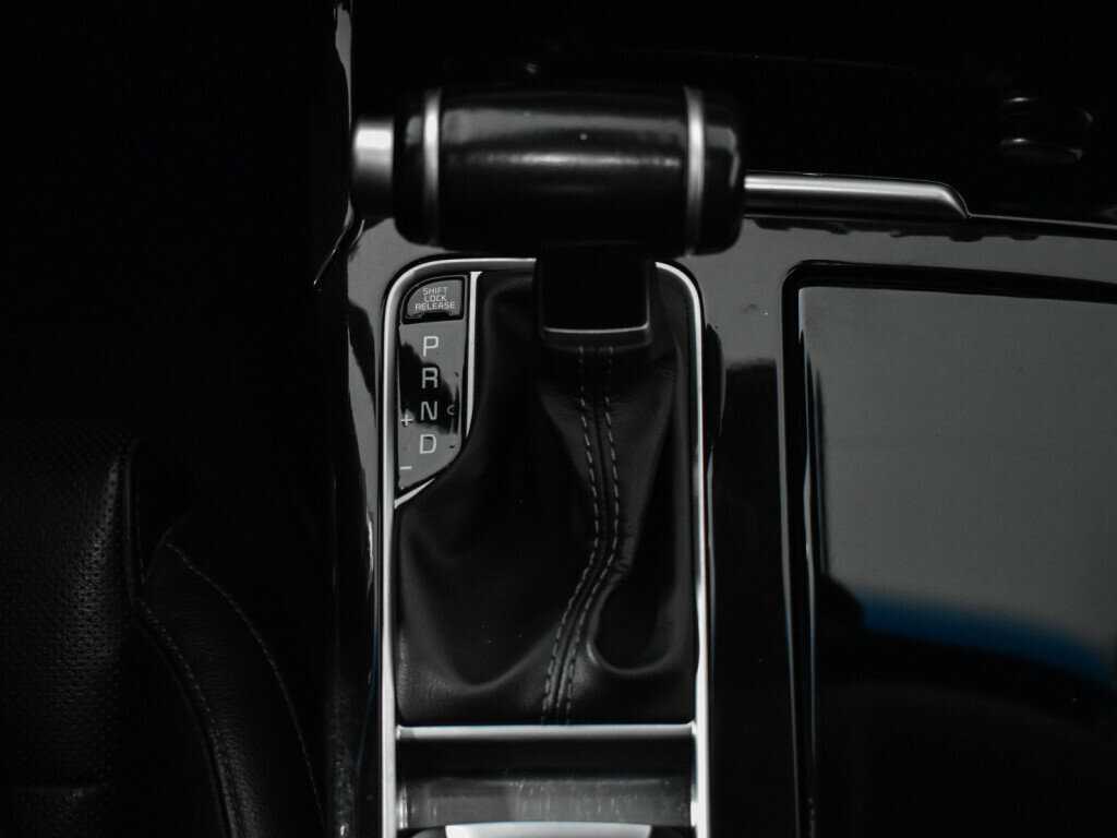 Kia Stinger 2018 года с пробегом. Фото: #8