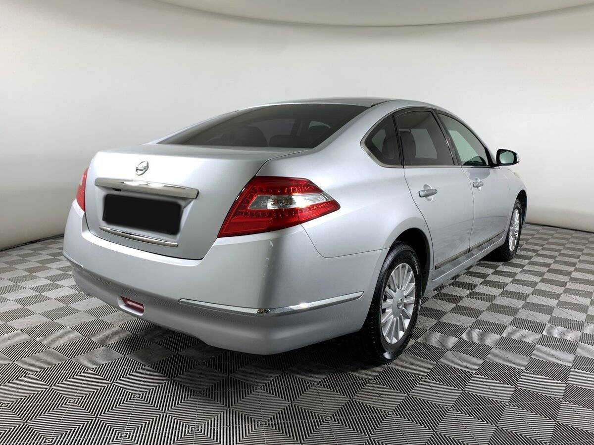 Nissan Teana 2010 года с пробегом. Фото: #4
