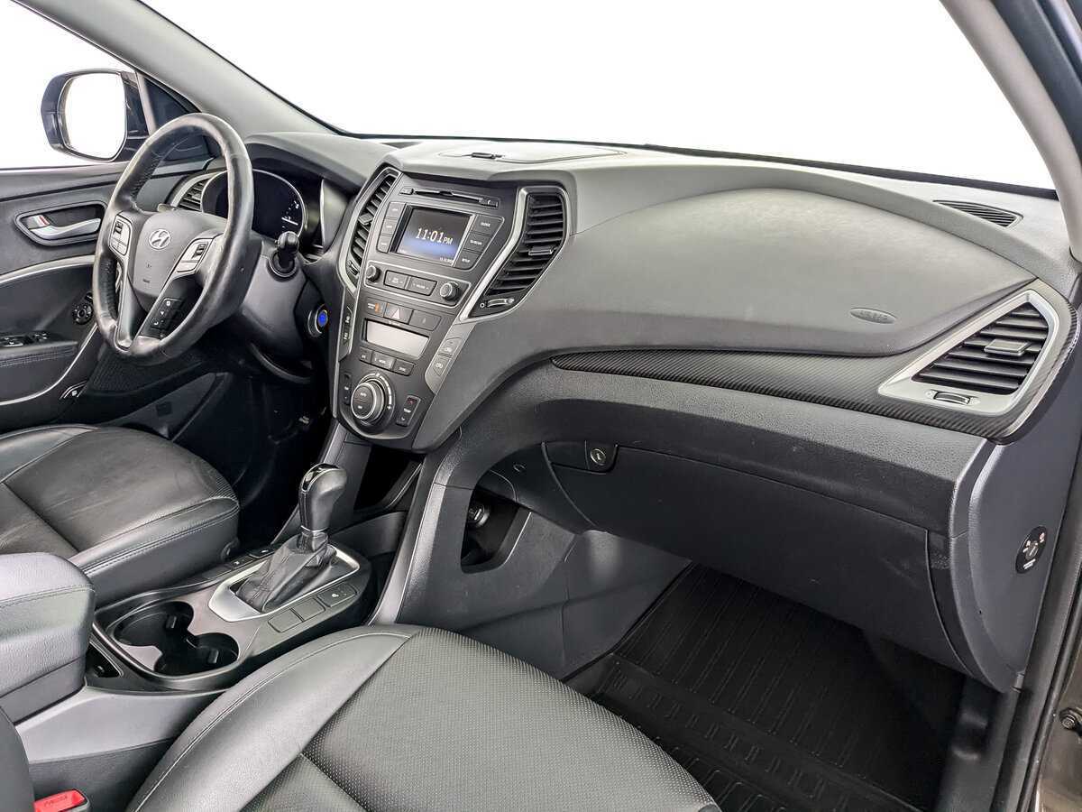 Hyundai Santa Fe 2016 года с пробегом. Фото: #10