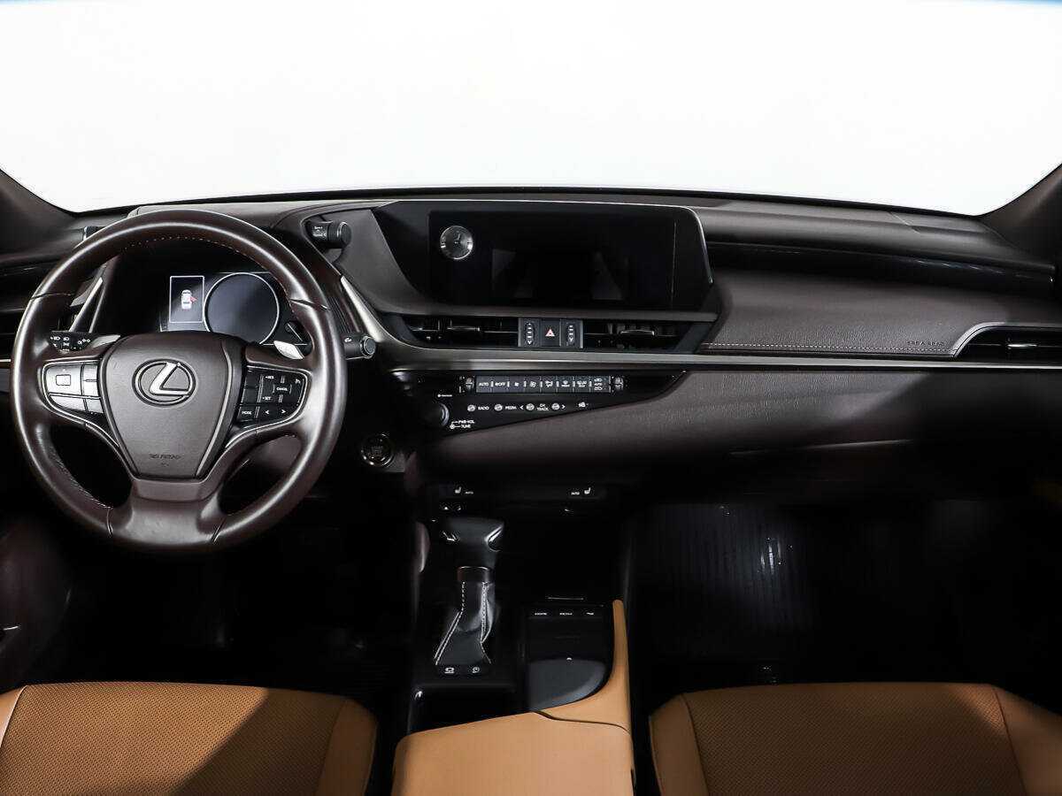 Lexus ES 2019 года с пробегом. Фото: #10