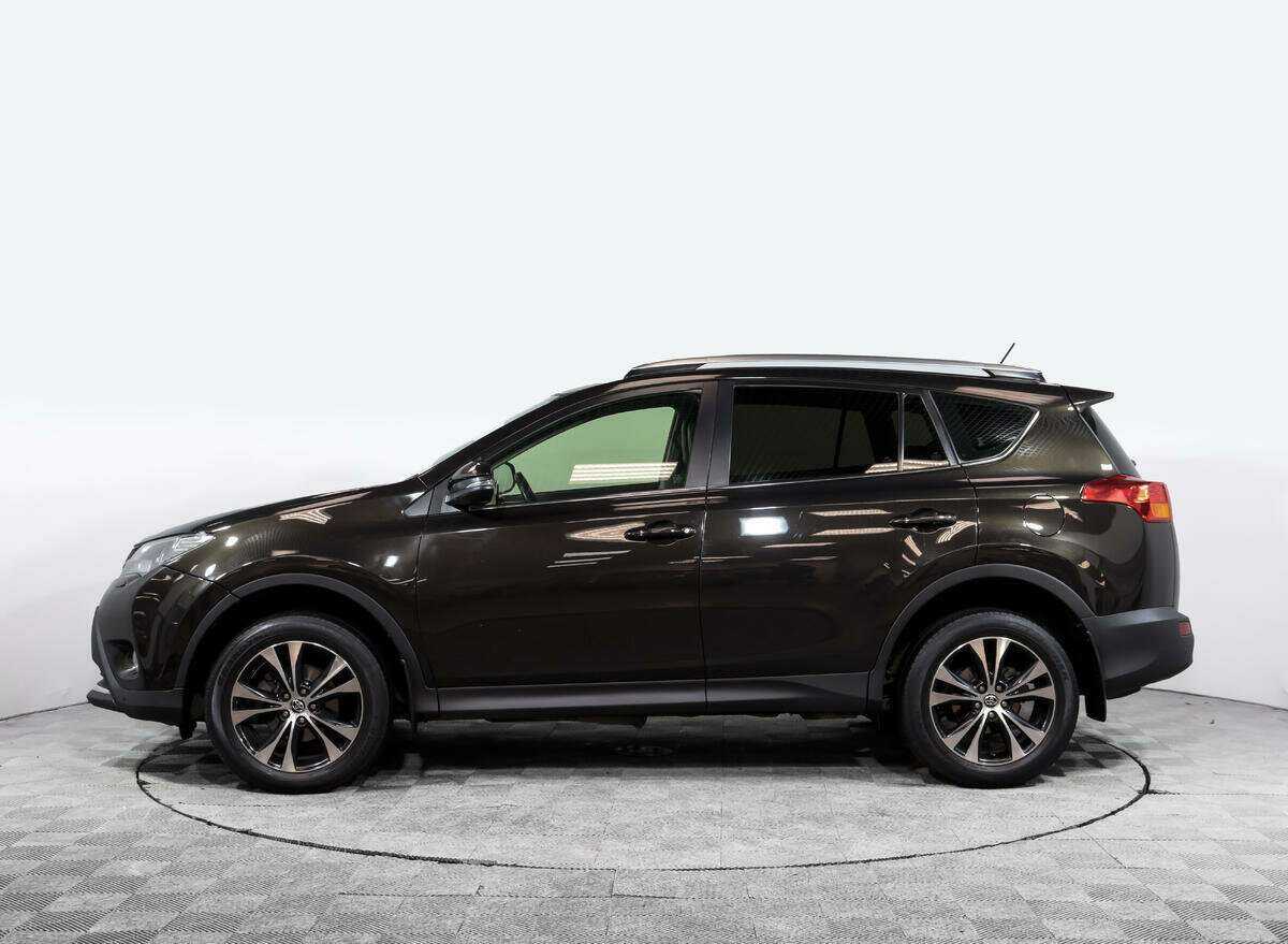 Toyota RAV4 2015 года с пробегом. Фото: #6