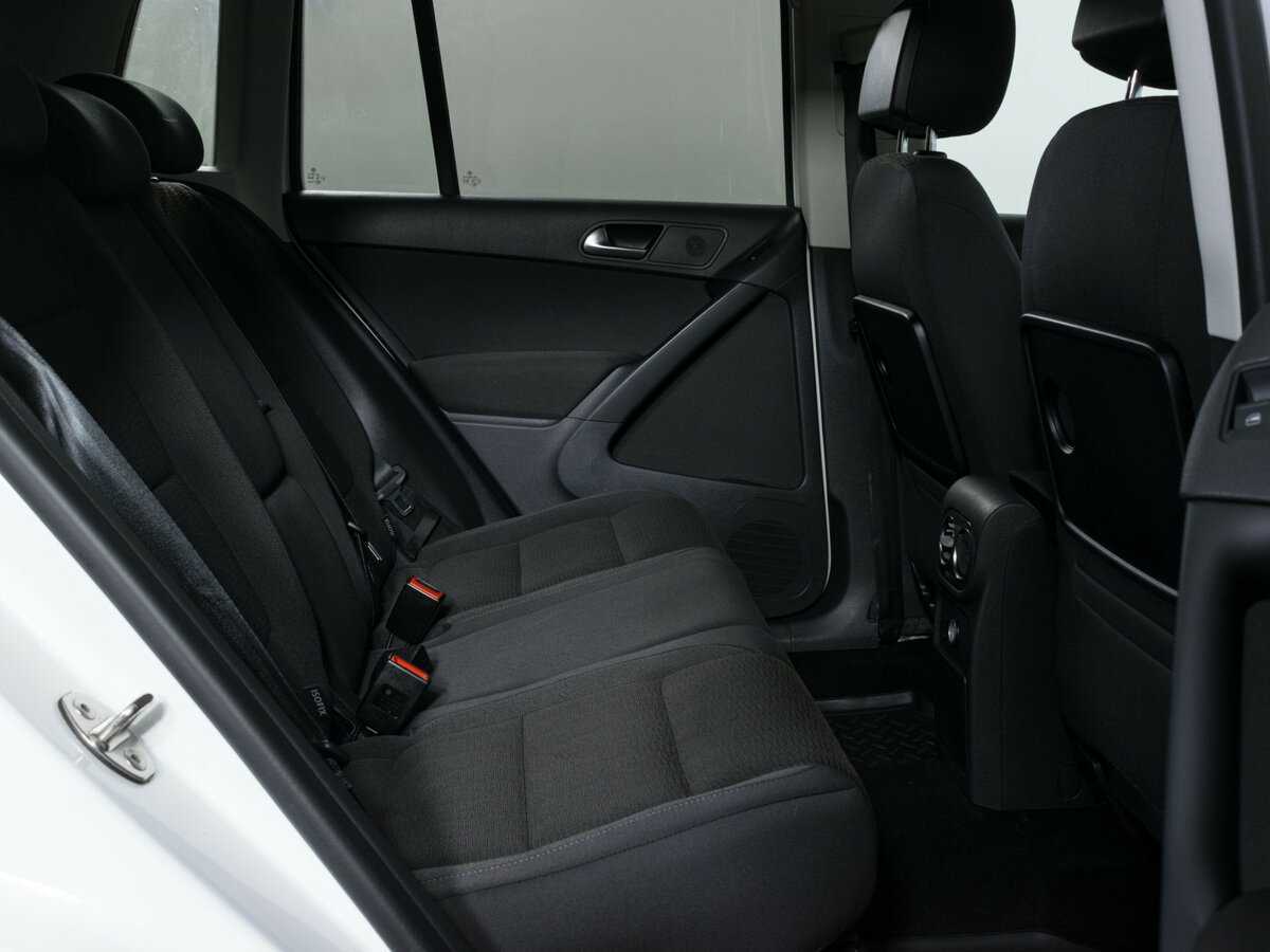 Volkswagen Tiguan 2015 года с пробегом. Фото: #9