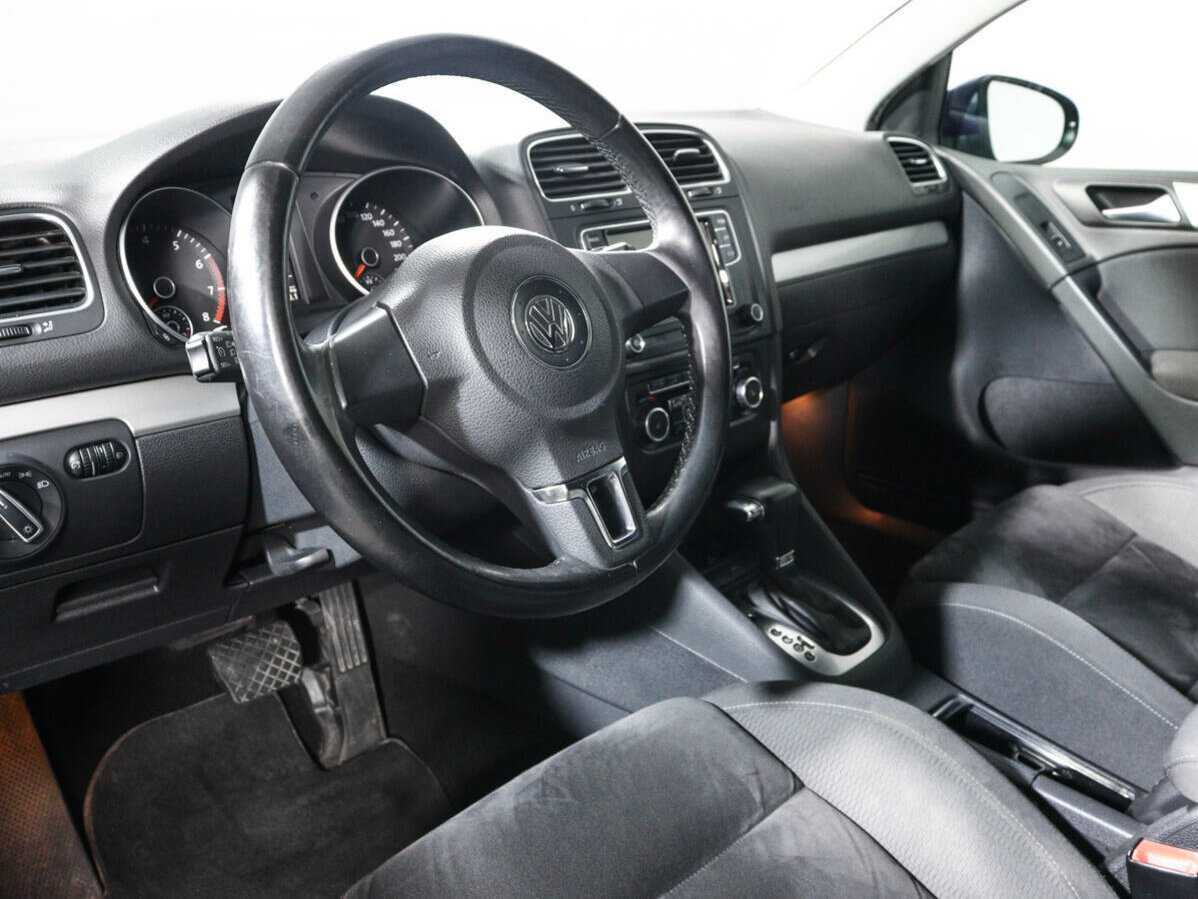 Volkswagen Golf 2009 года с пробегом. Фото: #13