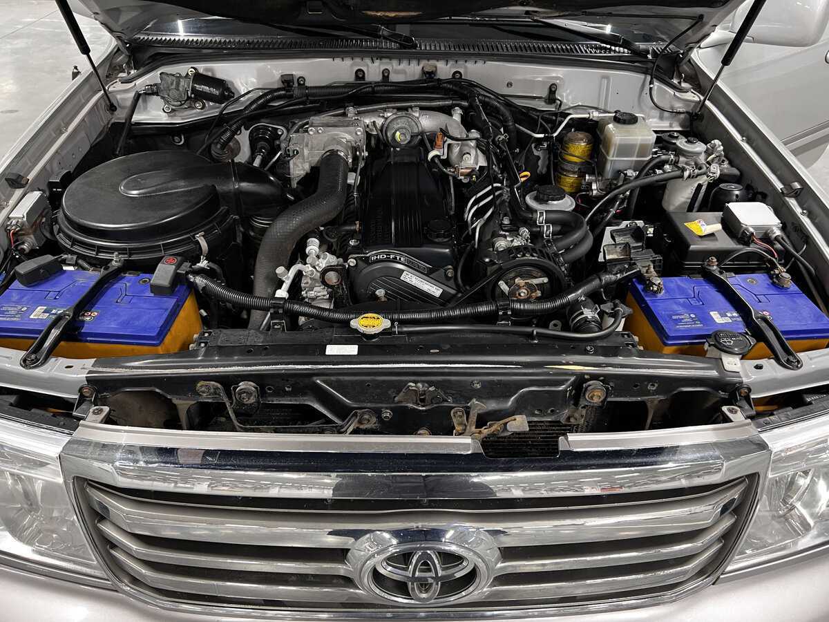 Toyota Land Cruiser 2006 года с пробегом. Фото: #8