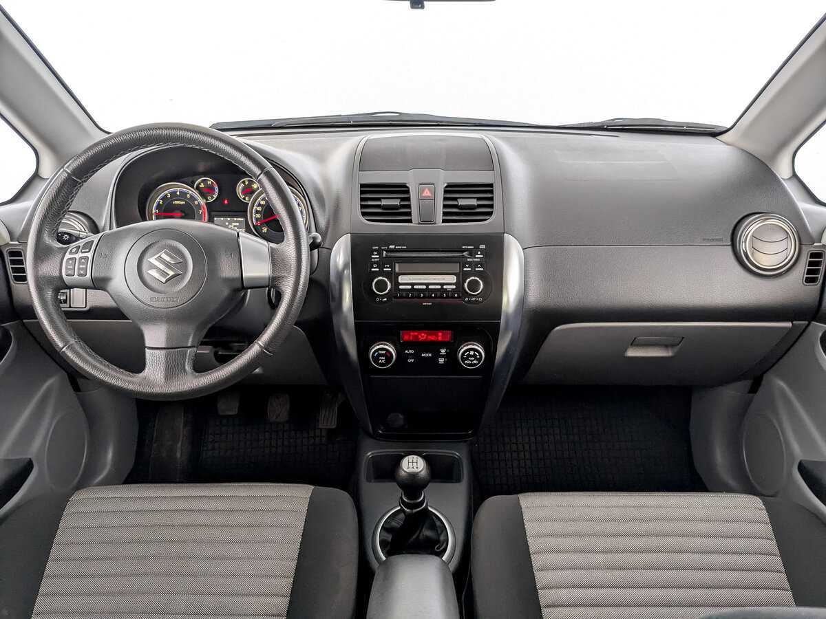 Suzuki SX4 2012 года с пробегом. Фото: #13
