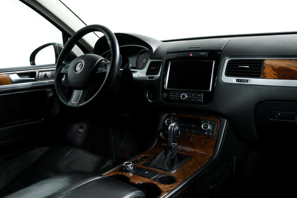 Volkswagen Touareg 2011 года с пробегом. Фото: #8