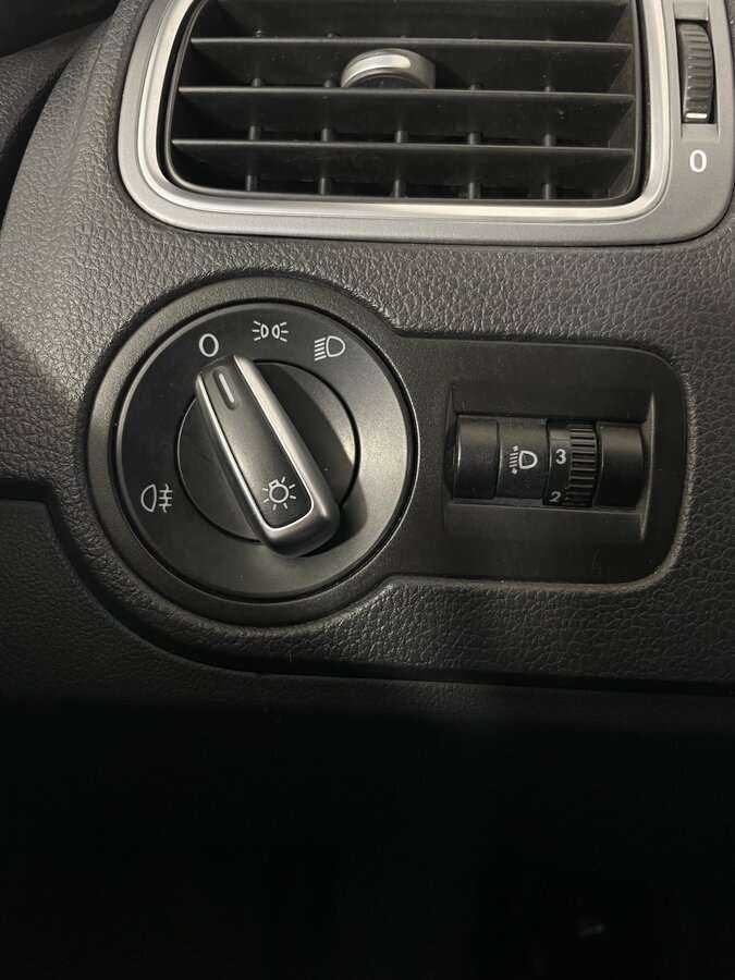 Volkswagen Polo 2016 года с пробегом. Фото: #16