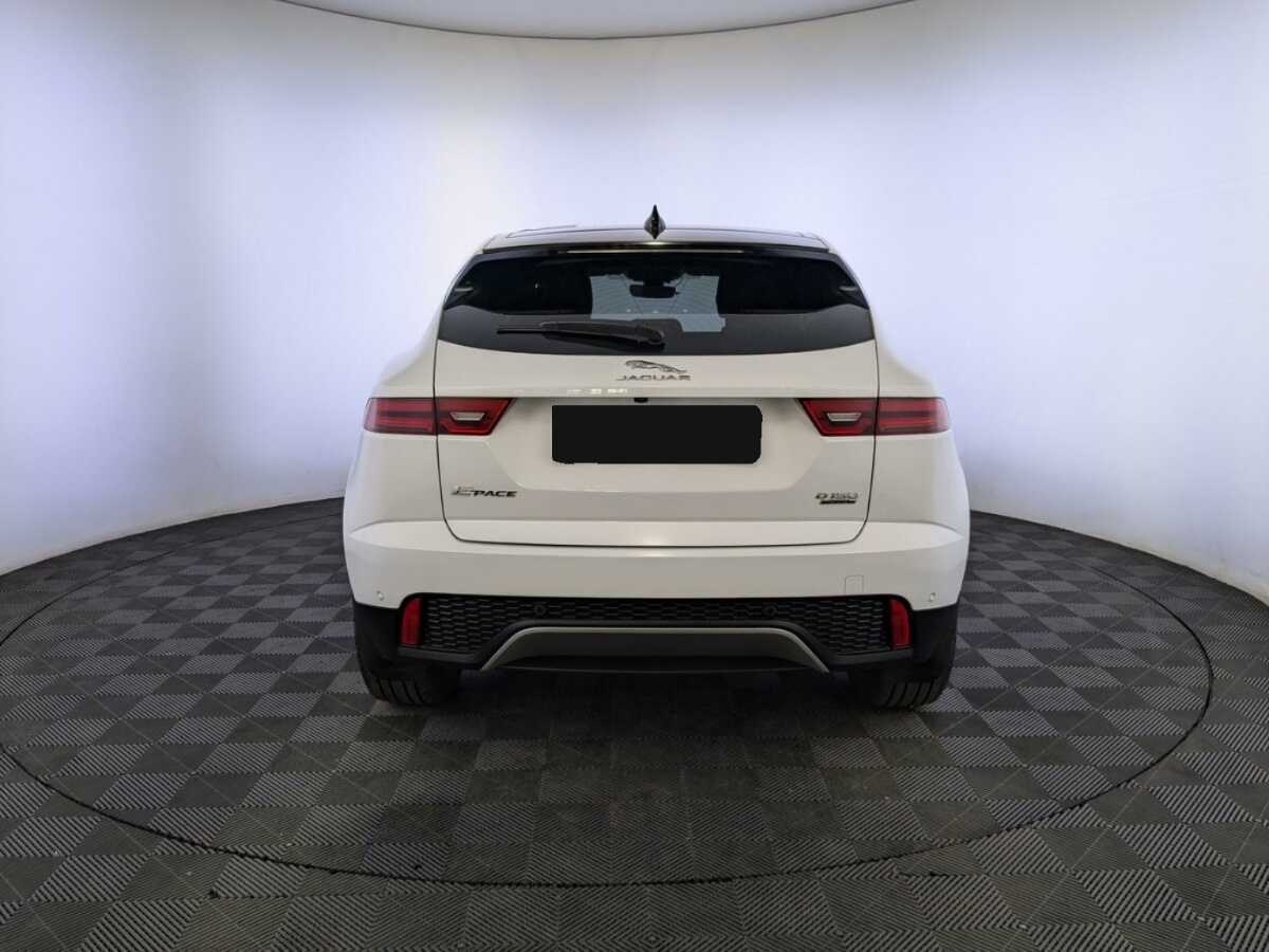 Jaguar E-Pace 2019 года с пробегом. Фото: #5
