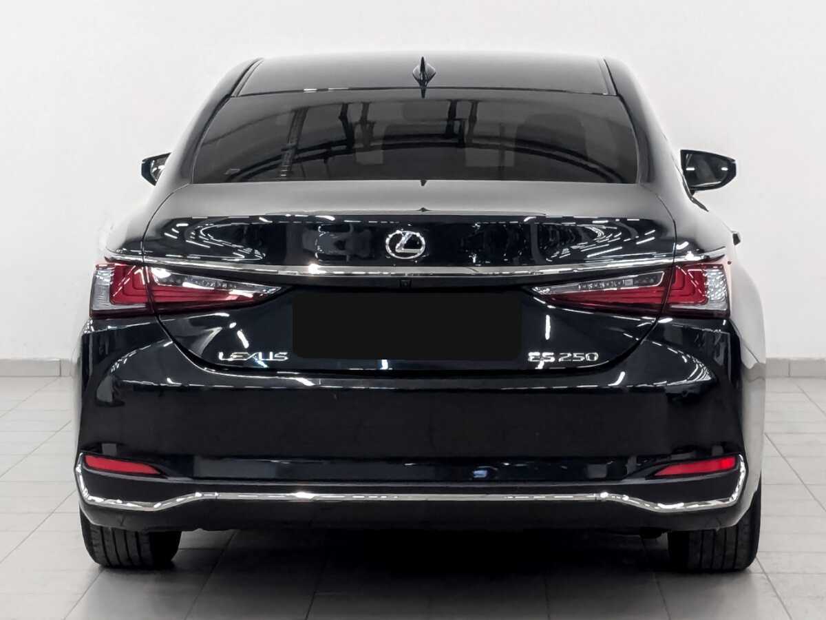 Lexus ES 2021 года с пробегом. Фото: #5