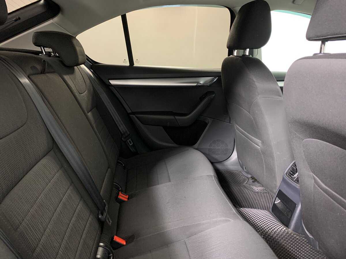 Skoda Octavia 2017 года с пробегом. Фото: #17