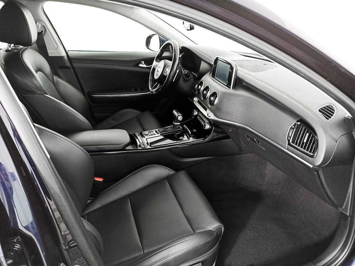 Kia Stinger 2018 года с пробегом. Фото: #10