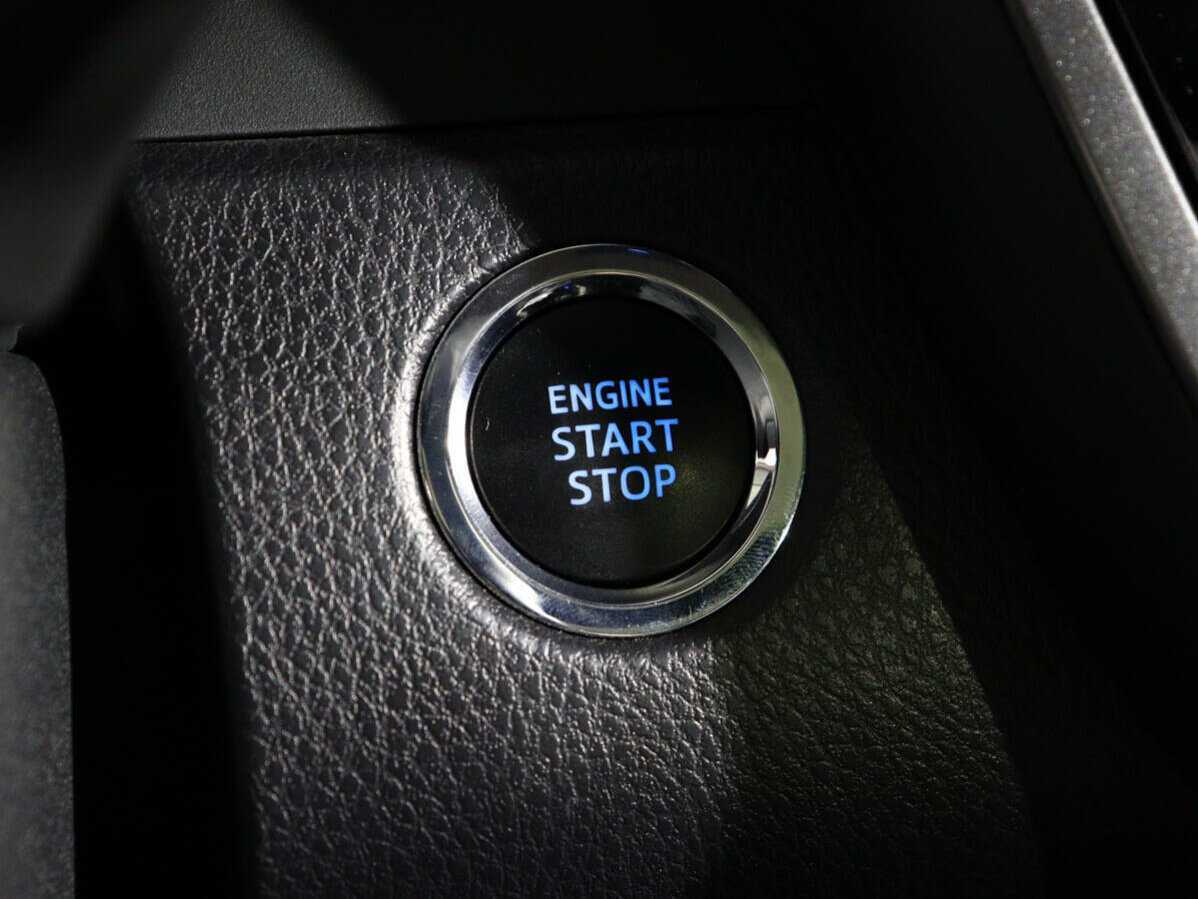 Toyota Camry 2023 года с пробегом. Фото: #14