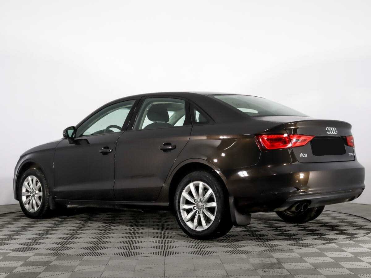 Audi A3 2015 года с пробегом. Фото: #6