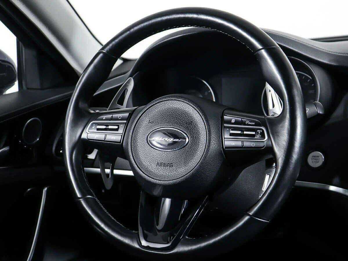 Kia Stinger 2019 года с пробегом. Фото: #14