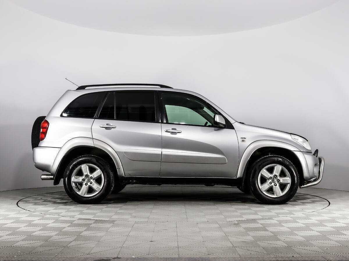 Toyota RAV4 2004 года с пробегом. Фото: #3