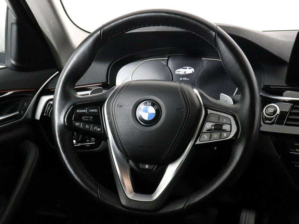 BMW 5 серии 2020 года с пробегом. Фото: #10