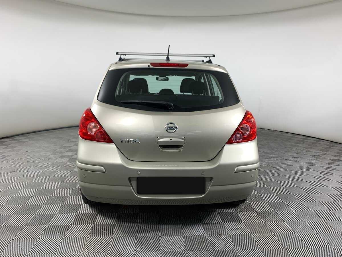 Nissan Tiida 2010 года с пробегом. Фото: #5
