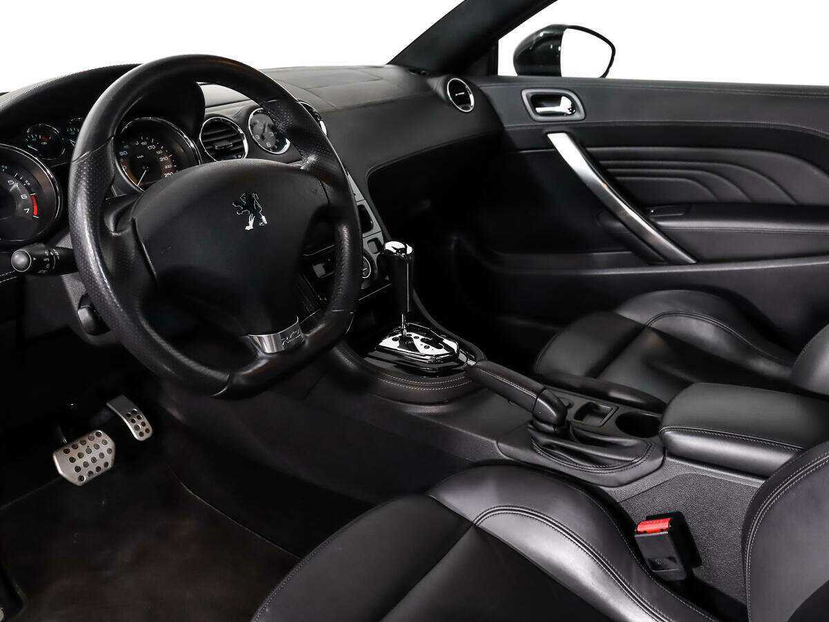 Peugeot RCZ 2013 года с пробегом. Фото: #8