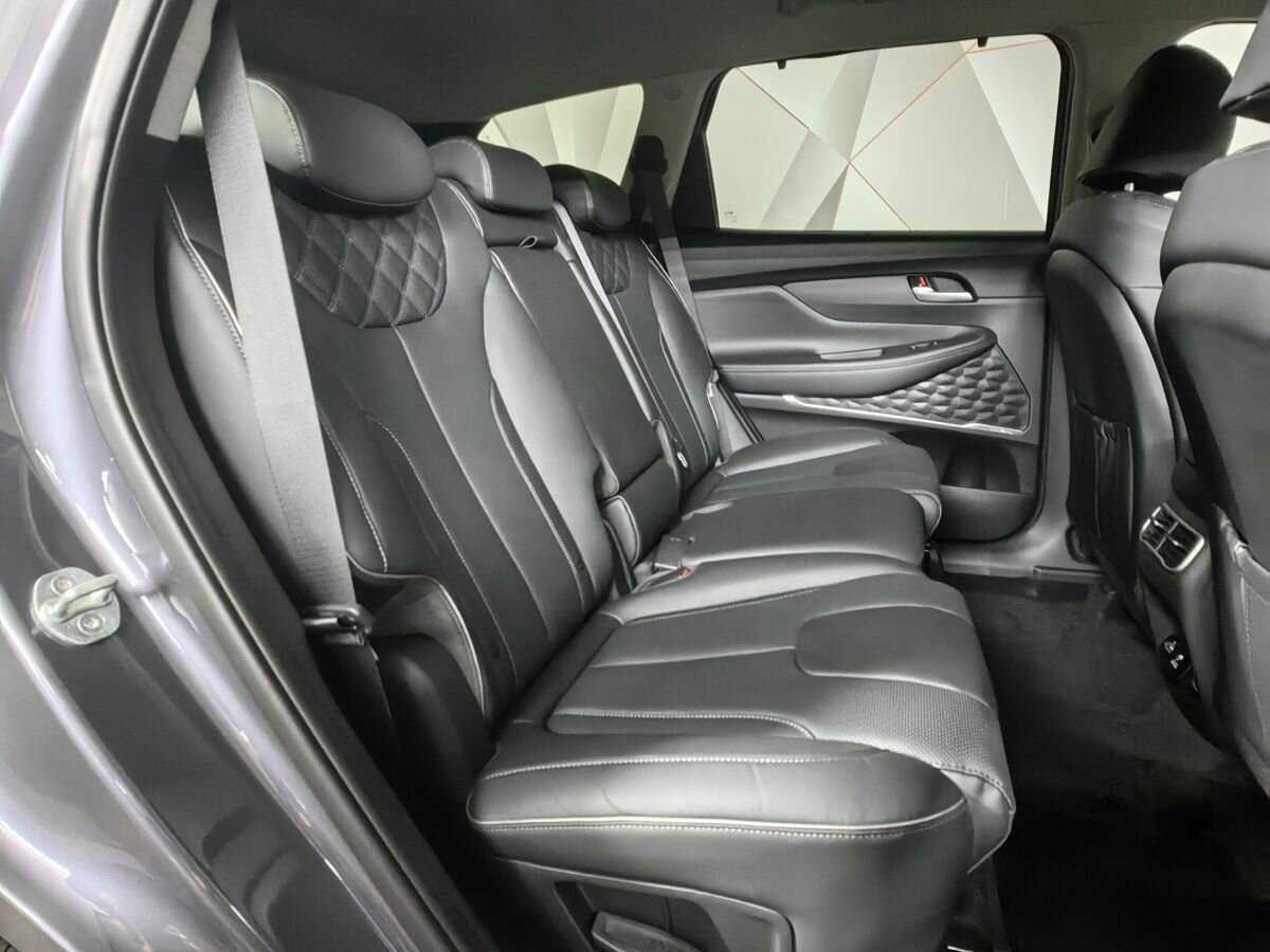 Hyundai Santa Fe 2022 года с пробегом. Фото: #11
