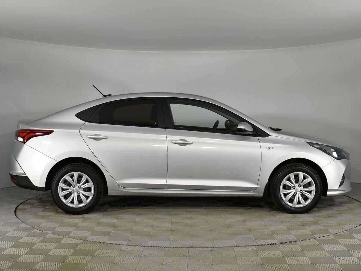 Hyundai Solaris 2020 года с пробегом. Фото: #3