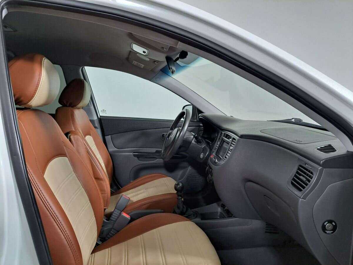 Kia Rio 2011 года с пробегом. Фото: #8