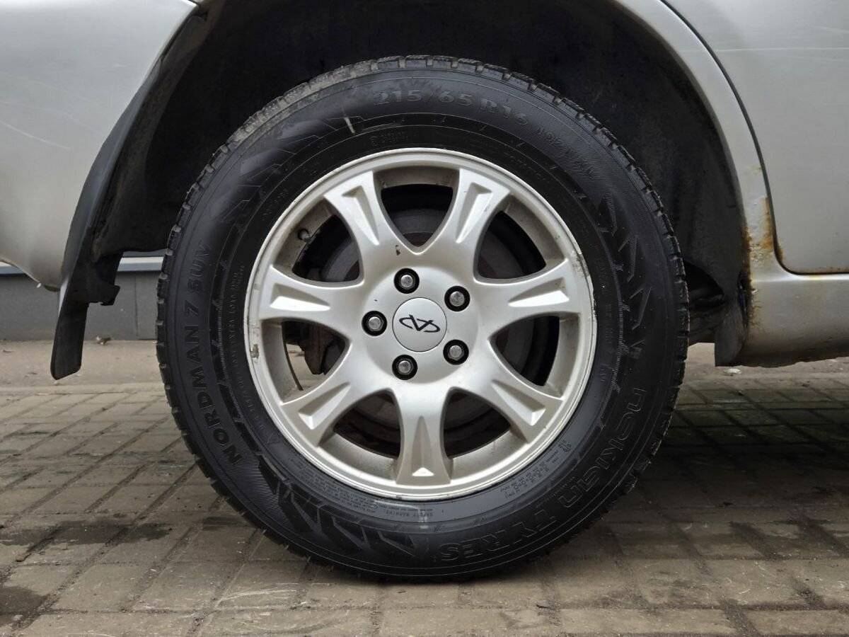 Chery Tiggo (T11) 2013 года с пробегом. Фото: #12