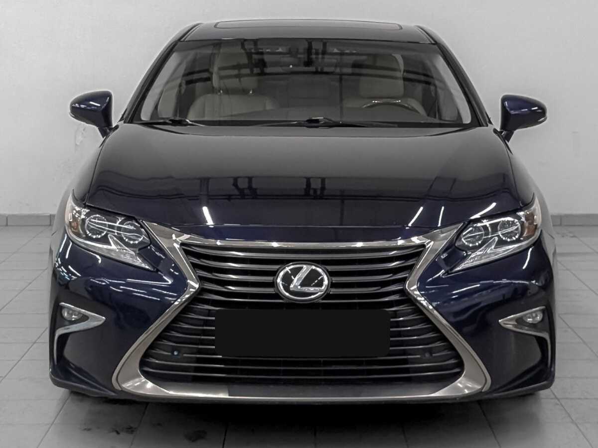 Lexus ES 2015 года с пробегом. Фото: #1