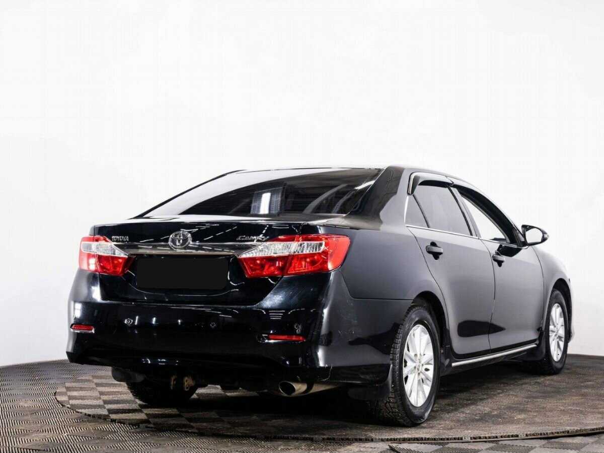 Toyota Camry 2012 года с пробегом. Фото: #5