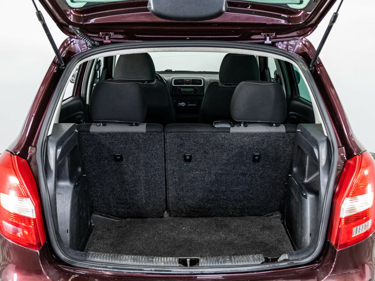 Skoda Fabia 2010 года с пробегом. Фото: #17