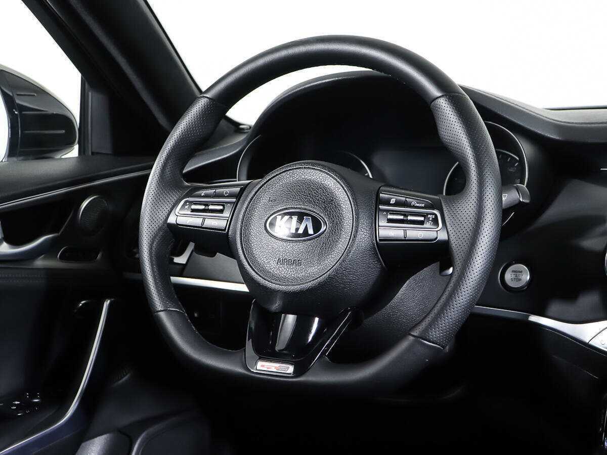 Kia Stinger 2018 года с пробегом. Фото: #14