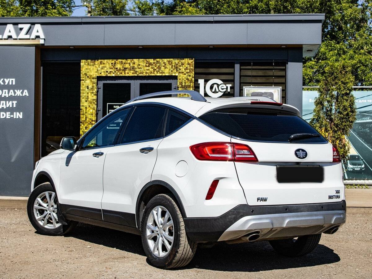 FAW Besturn X80 2018 года с пробегом. Фото: #3