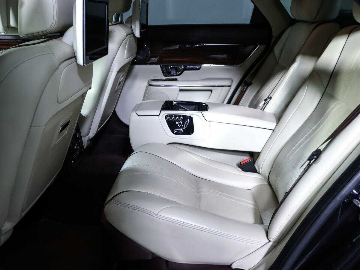 Jaguar XJ 2014 года с пробегом. Фото: #7