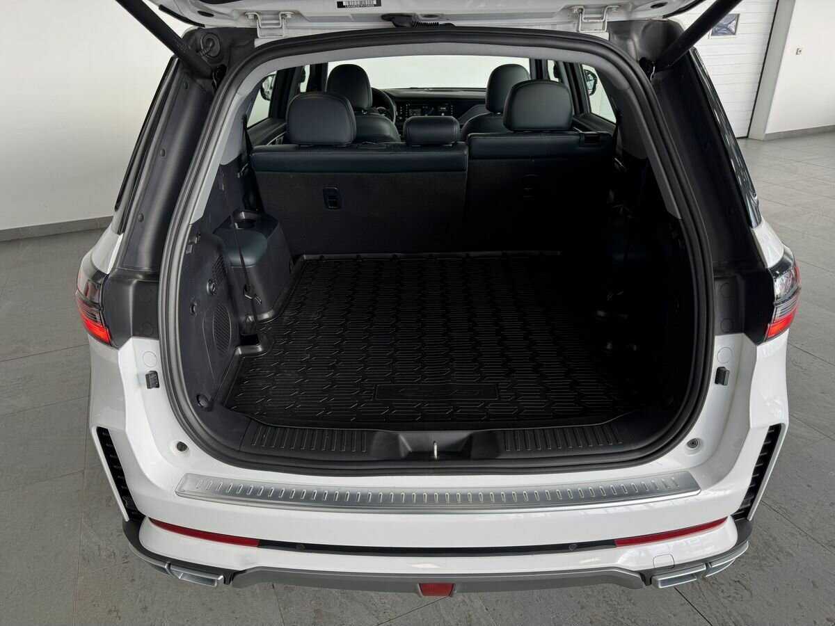 Changan CS95 2023 года с пробегом. Фото: #3