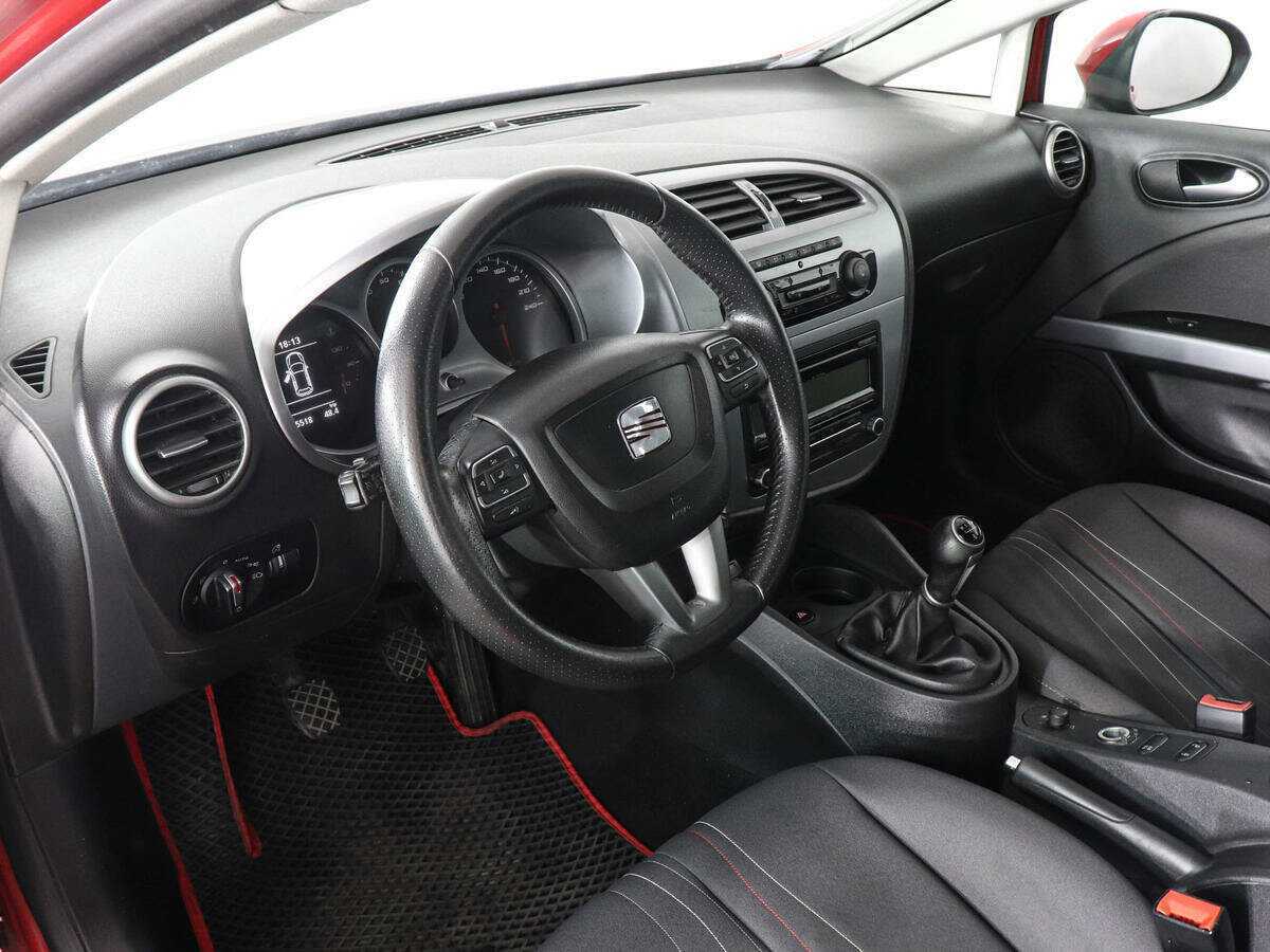 SEAT Leon 2012 года с пробегом. Фото: #7