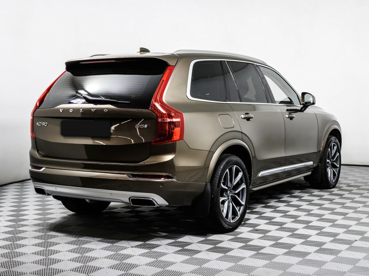 Volvo XC90 2017 года с пробегом. Фото: #3