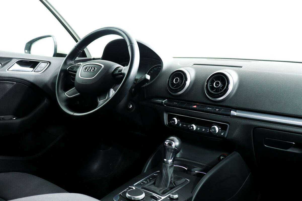 Audi A3 2015 года с пробегом. Фото: #8