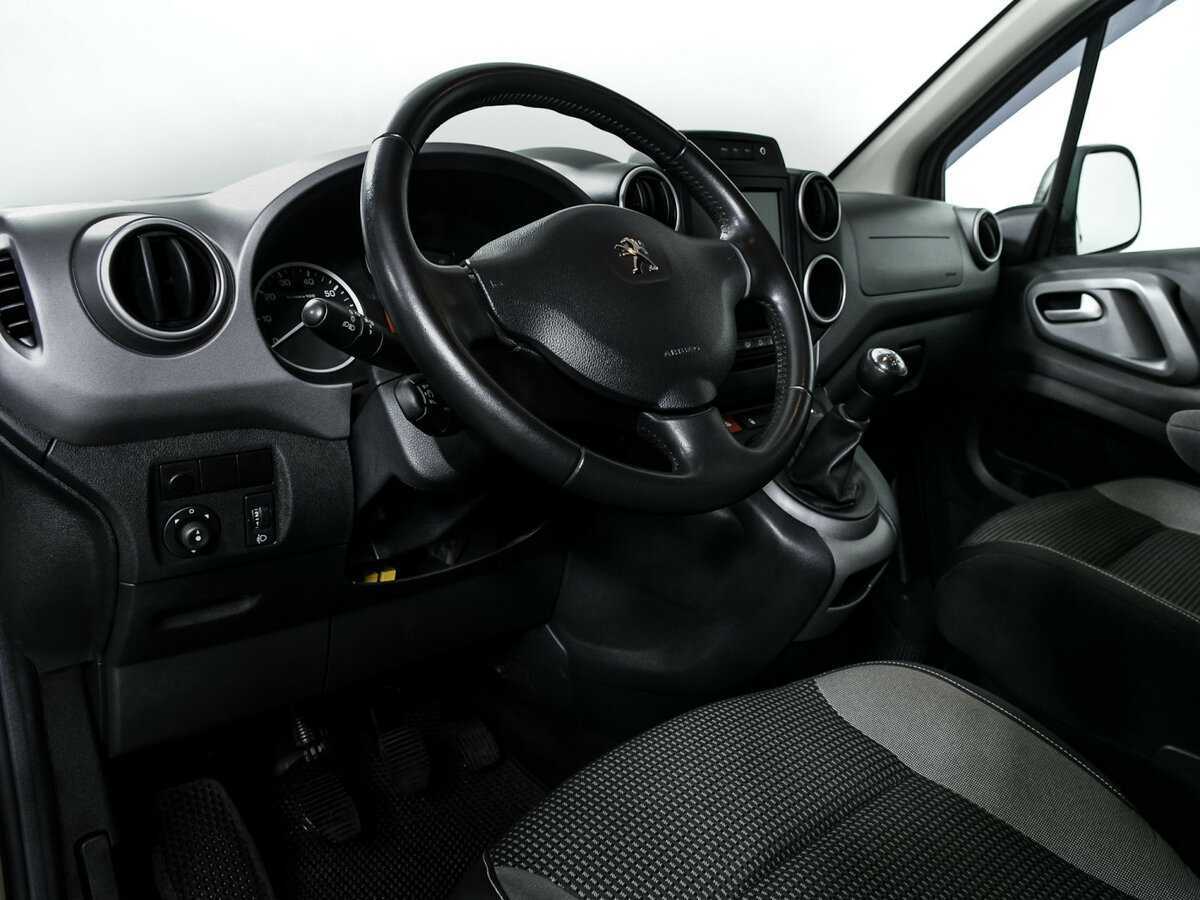 Peugeot Partner 2017 года с пробегом. Фото: #9