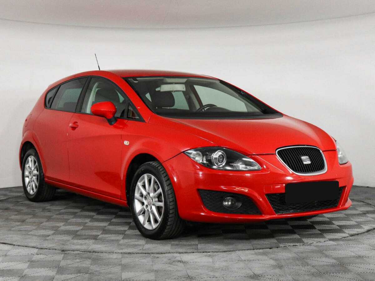 SEAT Leon 2012 года с пробегом. Фото: #1