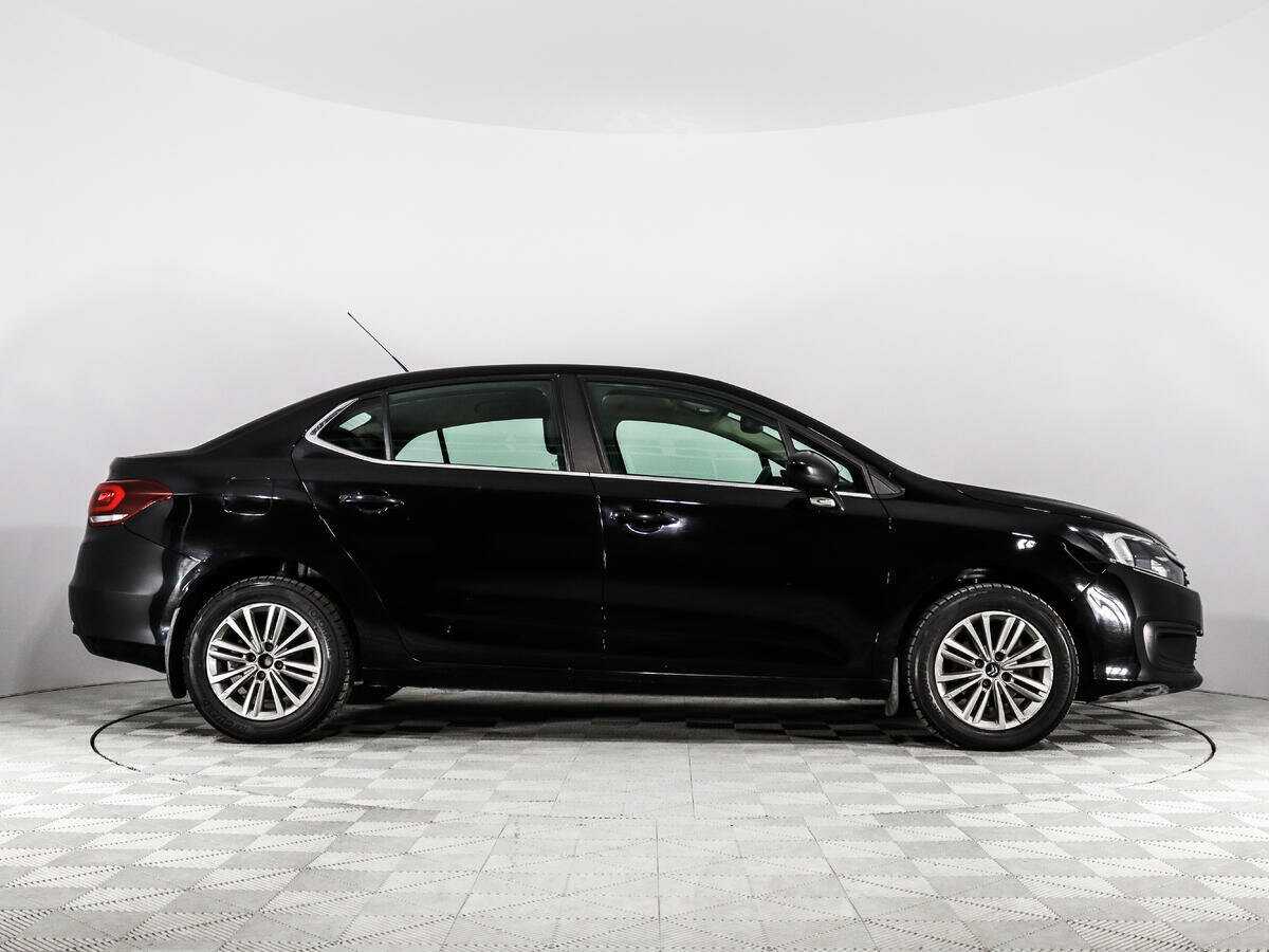Citroen C4 2017 года с пробегом. Фото: #3