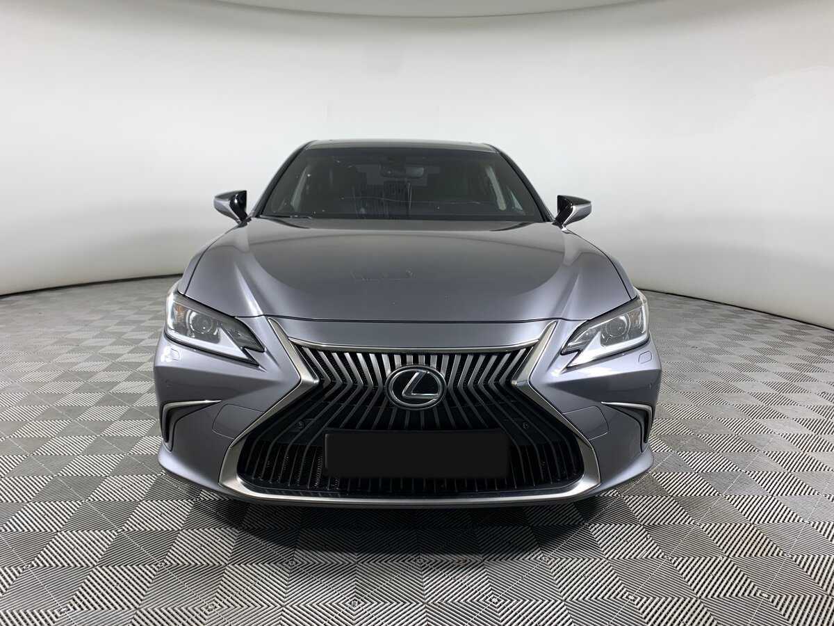 Lexus ES 2018 года с пробегом. Фото: #1