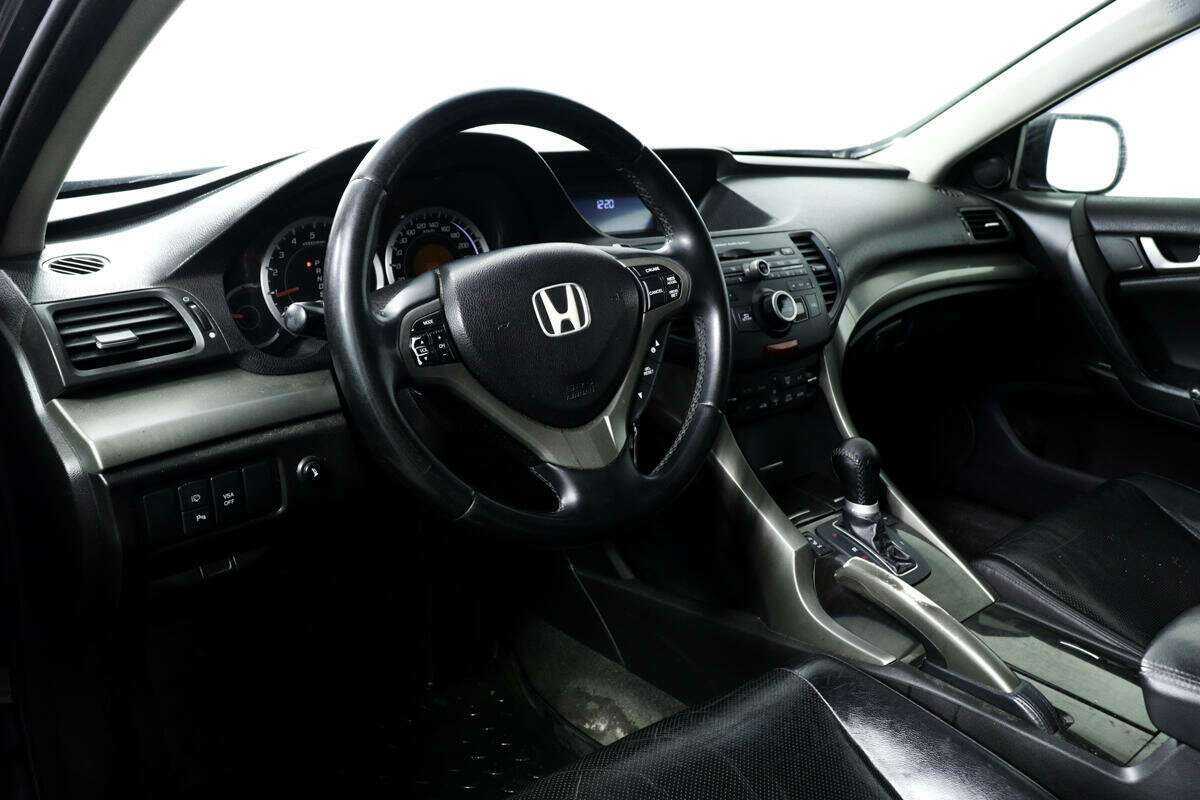 Honda Accord 2008 года с пробегом. Фото: #12