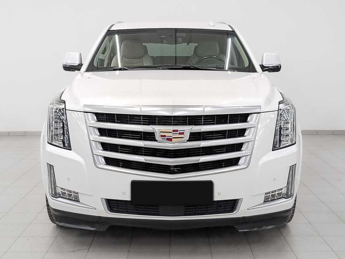 Cadillac Escalade 2019 года с пробегом. Фото: #1
