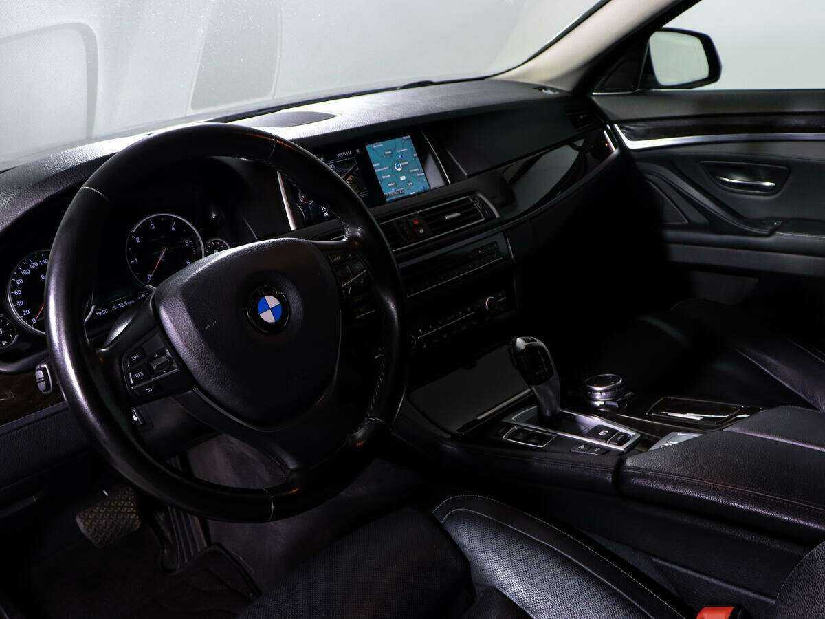 BMW 5 серии 2015 года с пробегом. Фото: #10