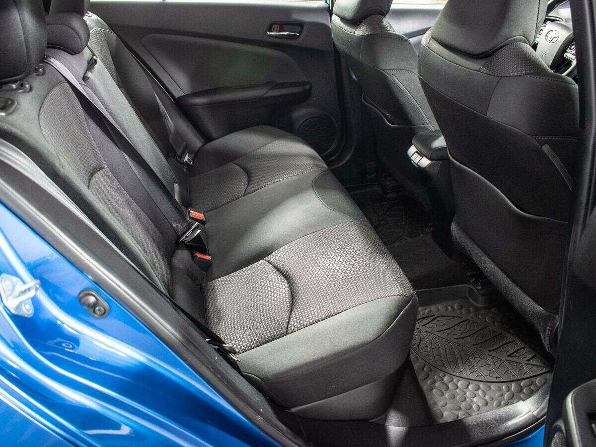 Toyota Prius 2020 года с пробегом. Фото: #7