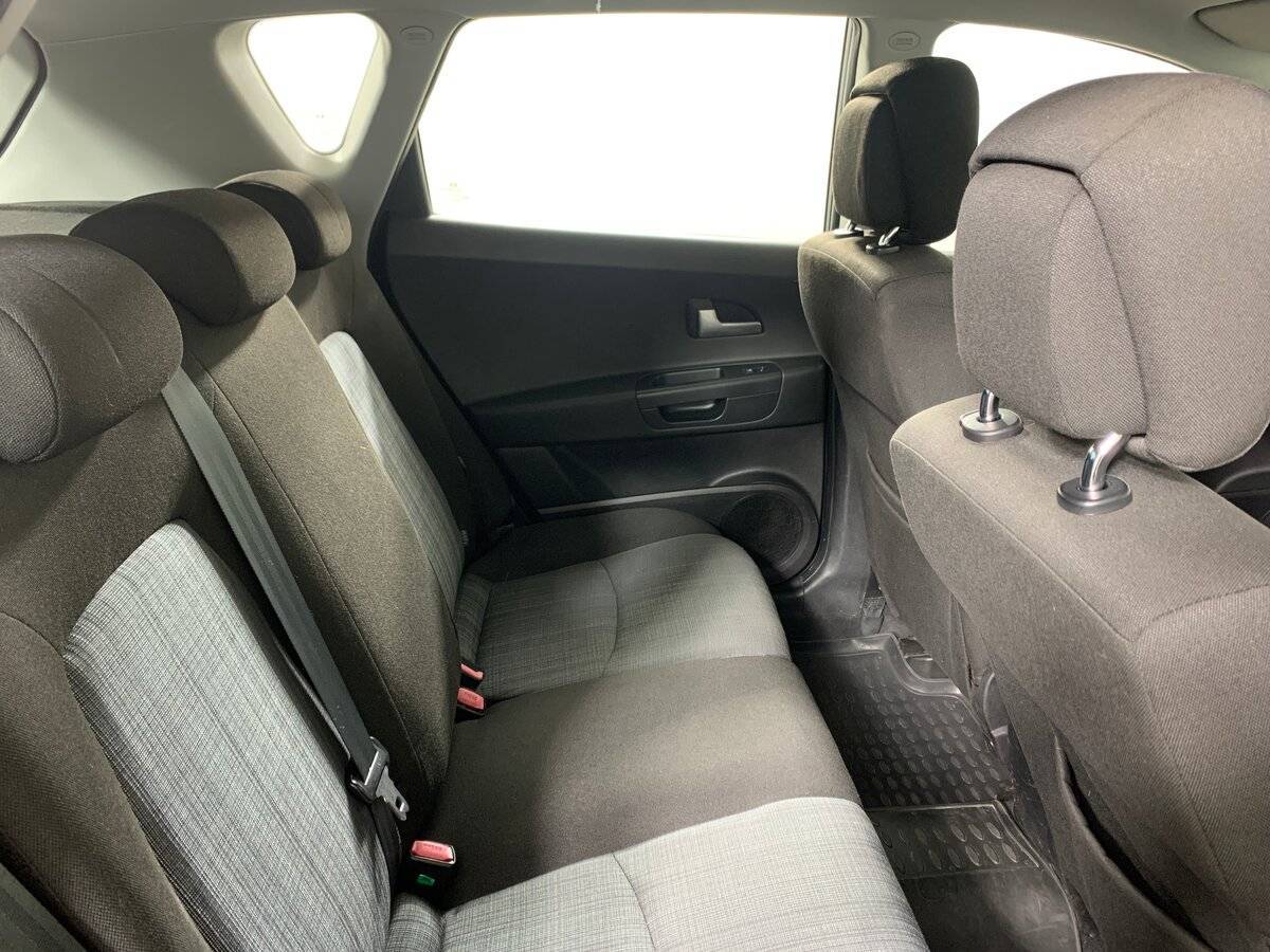 Kia Ceed 2010 года с пробегом. Фото: #17