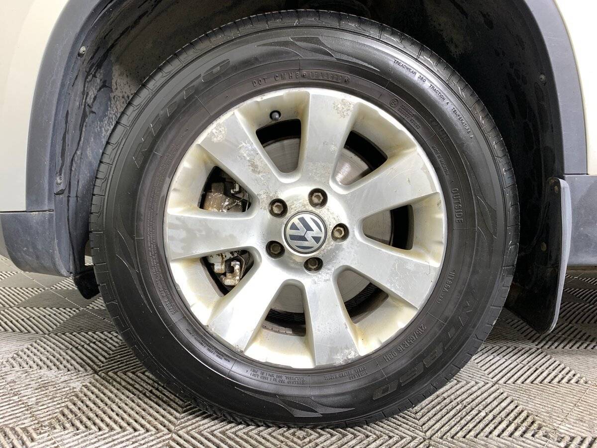 Volkswagen Tiguan 2011 года с пробегом. Фото: #8